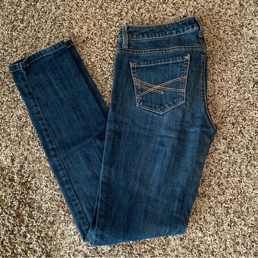 Jeans - Picture 2 of 4